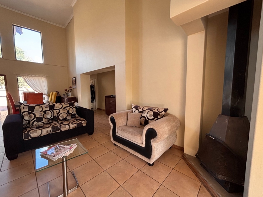 3 Bedroom Property for Sale in Wilkoppies North West